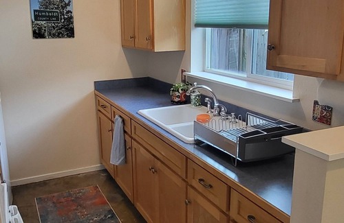 Arcata House | Lincoln & Sunset Townhouse