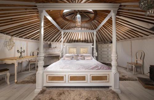 Glentham Other | Lincoln Yurts
