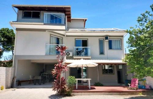 Governador Celso Ramos House | Linda casa triplex 50 metros do mar