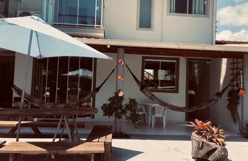 Governador Celso Ramos House | Linda casa triplex 50 metros do mar