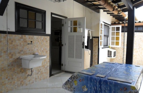 Porto Belo House | Linda Casa em Condomínio. Confortável e Funcional. Muito Arejada