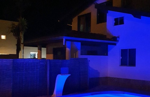 Horto House | Linda casa em um condomínio fechado
