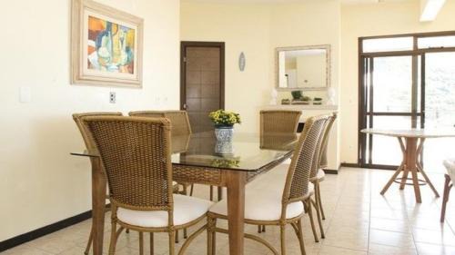 Ingleses Norte Apartment | Linda cobertura frente mar com piscina privativa e pé na areia!