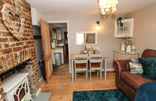 Ryde Cottage | Linda Cottage