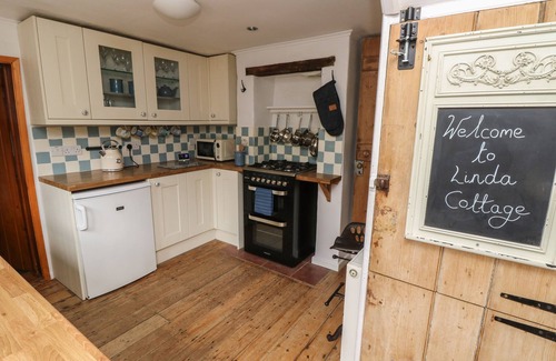 Ryde Cottage | Linda Cottage