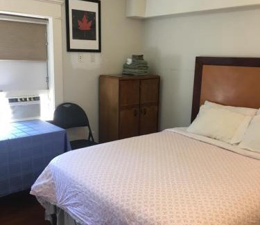 Mount Pleasant House | Linda guesthouse