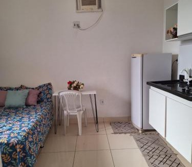 Salvador Apartment | LINDA Kit net mobiliada 02