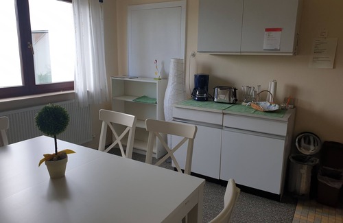 Fulda Apartment | Linda-Marie vacation apartment close to the city for up to 7 people