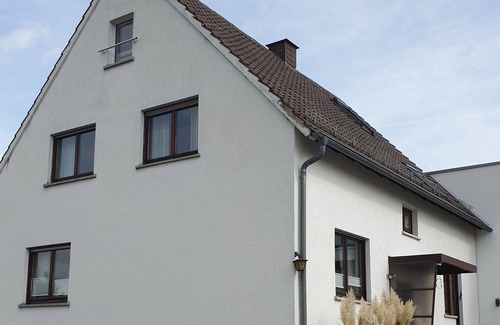 Fulda Apartment | Linda-Marie vacation apartment close to the city for up to 7 people