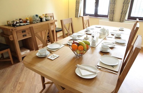 Hillington Bed & Breakfast | Linden Bed & Breakfast
