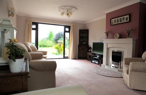 Hillington Bed & Breakfast | Linden Bed & Breakfast