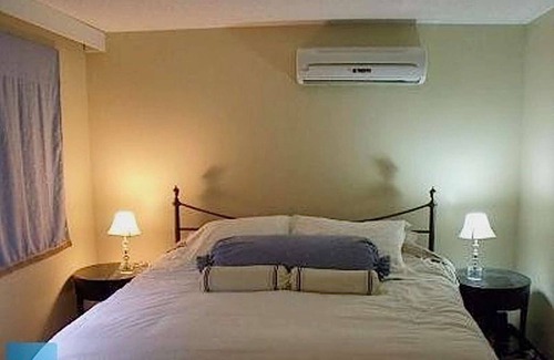New London House | Linden Homestead: King Bed Cottage on Century Farm Property