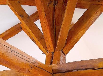 Saint-Claud Apartment | Linden Lodge Stays