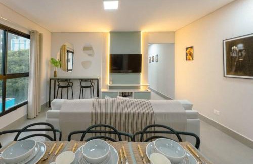Zona 01 Apartment | Lindo Moderno e Central TV102