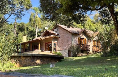 Nova Petropolis House | Lindo sítio com piscina, quadra de tênis e lago