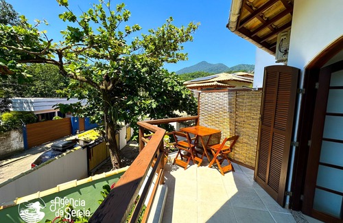 Centro Comercial Apartment | Lindo Studio com Copa e Varanda à 150m da Praia do Perequê