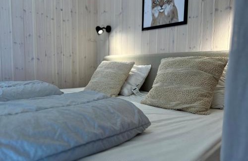 Salen Apartment | Lindvallen Ski Resort Pool and Padel - Sauna - 6 Guests