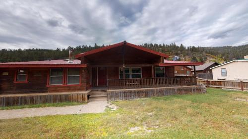 Red River House | Line Shack On Tenderfoot Trail With High Speed Wifi