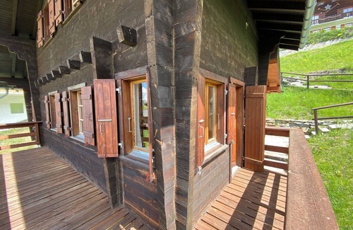 Chandolin Ski Chalet | Linen is not included in the service. We provide, if desired, linen packages including bed linen, ba