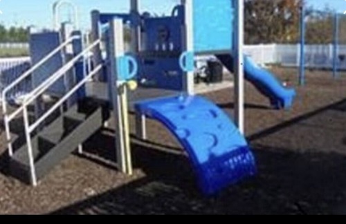 Villages of Five Points House | LINENS INCLUDED! COMMUNITY POOL & TENNIS - VILLAGES OF FIVE POINTS - Feel right at home in this beautifully decorated 3 bedroom, 2 full bath, 2nd floor condo at the Villages of Five Points.