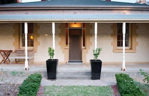 Williamstown House | Linfield Cottage, Southern Barossa