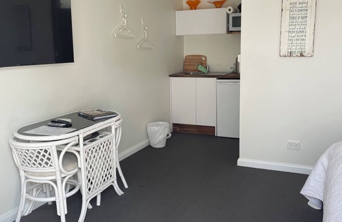 Narrawallee Apartment | Linga-Longa - beach studio