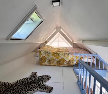 Acquoy Bed & Breakfast | Lingeliefde Logement complete studio met eigen keuken en badkamer