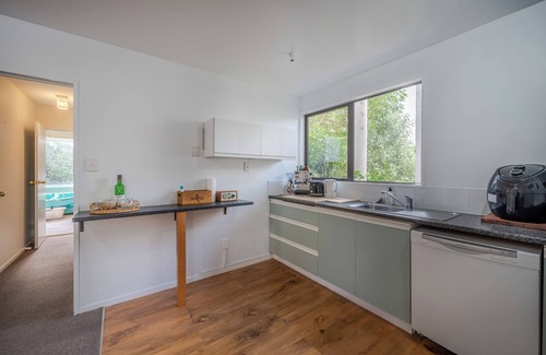 Duvauchelle House | Links Lifestyle - Duvauchelle Holiday Home
