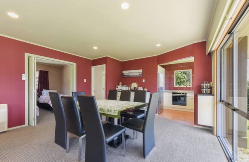 Mahau Sound House | Linkwater Wonder - Marlborough Holiday Home