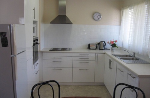 Linley Point House | Linley Point Harbourview 2 bedroom pet-friendly home with disabled facilities.