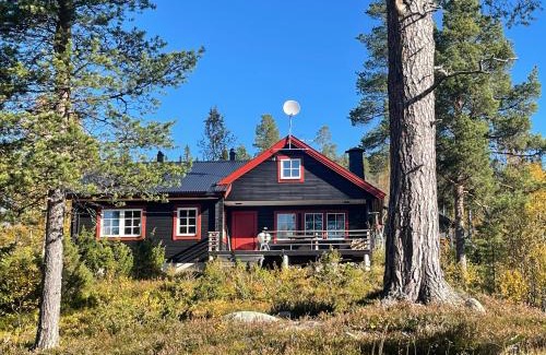 Lofsdalen Cabin | Linnéan 2
