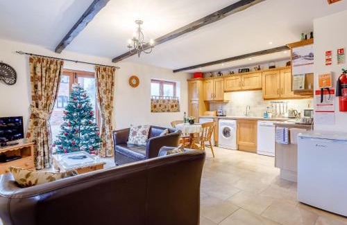 Runcton Holme House | Lintel Barn - E5253