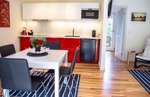 Linton Cottage | Linton Retreat with hot tub/spa. Escape to the country.
