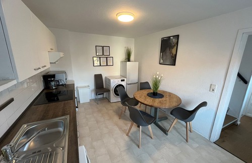 Elmschenhagen House | Linzer Weg 127o - 2 bedrooms with garden