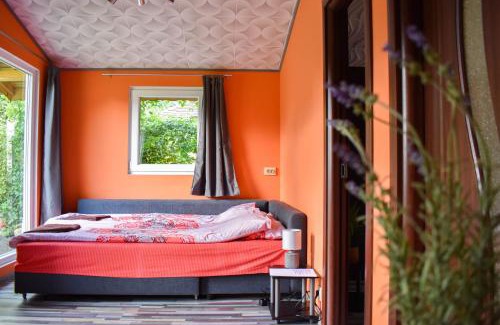 Chuprene House | Lion Cottage