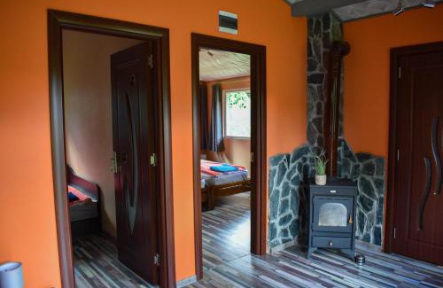 Chuprene House | Lion Cottage