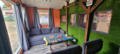 Chuprene House | Lion Cottage
