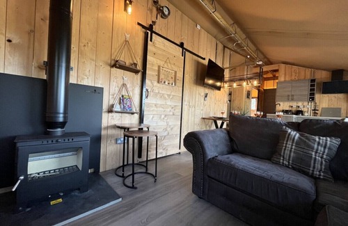 Tenby RV Rental | Lion King Safari Tent