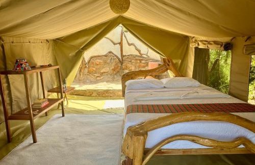 Archers Post Other | Lion's Cave Camp, SAMBURU