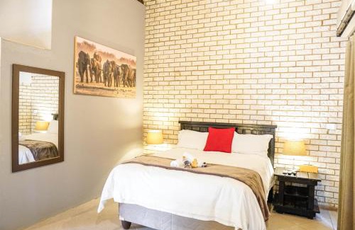 Groblersdal House | Lion's Guesthouse and The Buck&Lion Restaurant