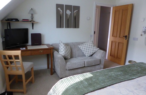 Ilchester Bed & Breakfast | Liongate House