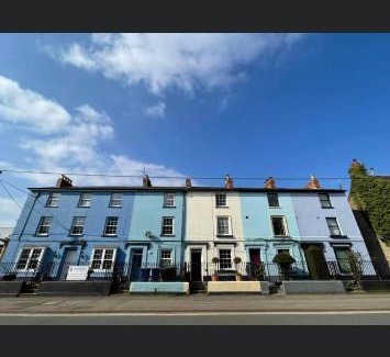 Bicester House | Lionsgate Guest House