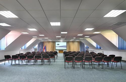 Szentgotthard Hotel | Lipa Hotel és Étterem