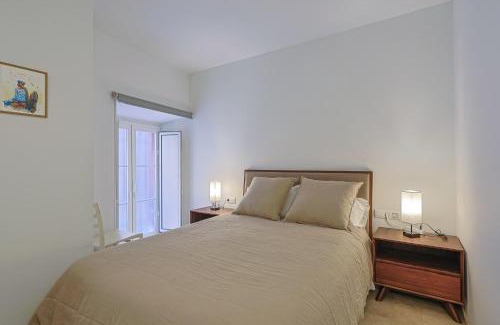 San Bartolome Apartment | Lirios de Sevilla - Vacacional Sevilla