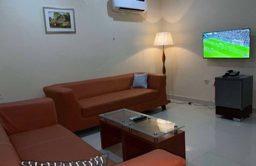 Ilorin Hotel | LIS HOTEL AND SUITES