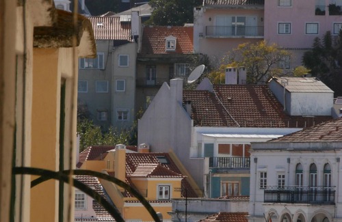 Santos Apartment | Lisbon Lisbon Lapa, downtown, WIFI, air conditioner, 2 bathrooms