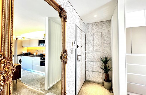 Parque das Nacoes Condo | Lisbon Prestige River View Condo by Becherish