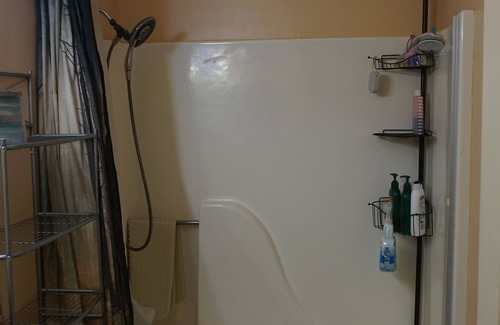 Bloomington Bed & Breakfast | Lisbon room