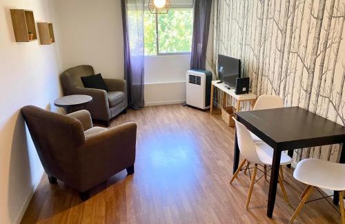 Olivais Apartment | Lisbon Woods House