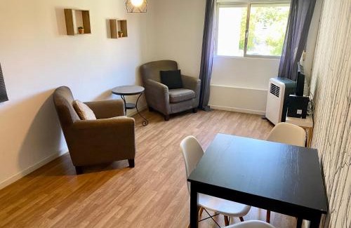 Olivais Apartment | Lisbon Woods House
